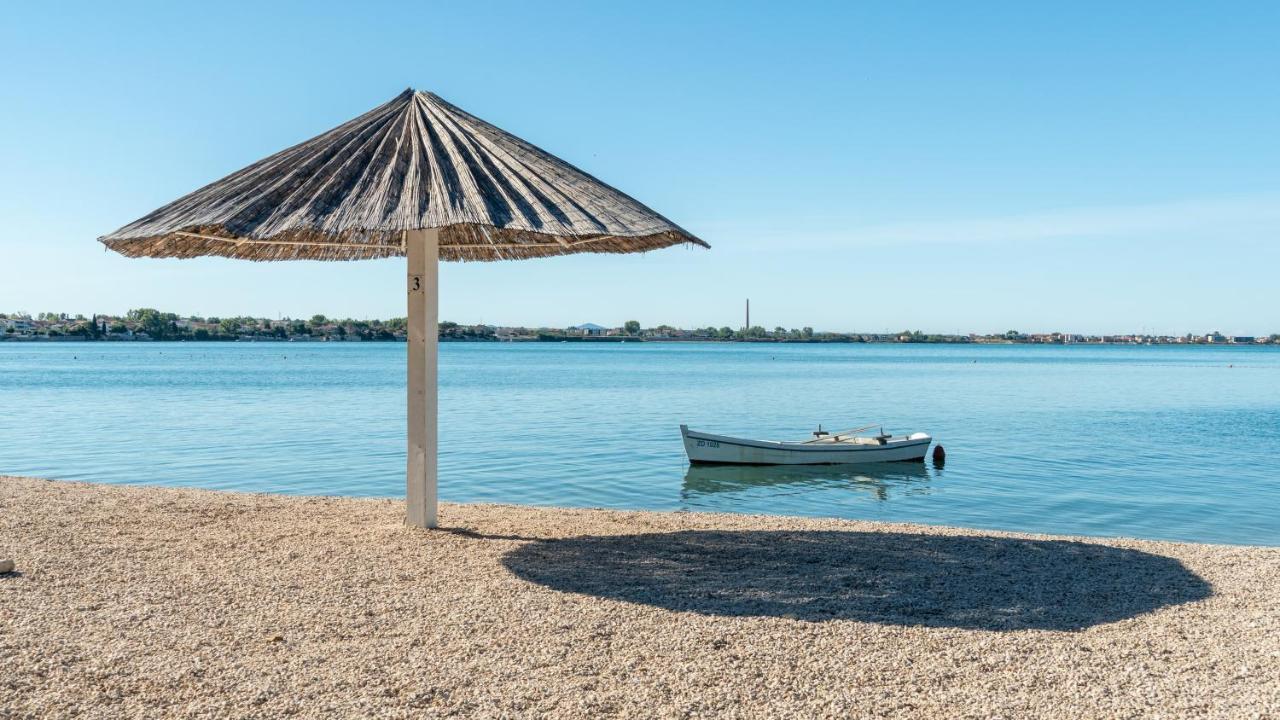Villa Dea - Dein Rueckzugsort Am Meer Mit Beheiztem Pool Vrsi Ngoại thất bức ảnh
