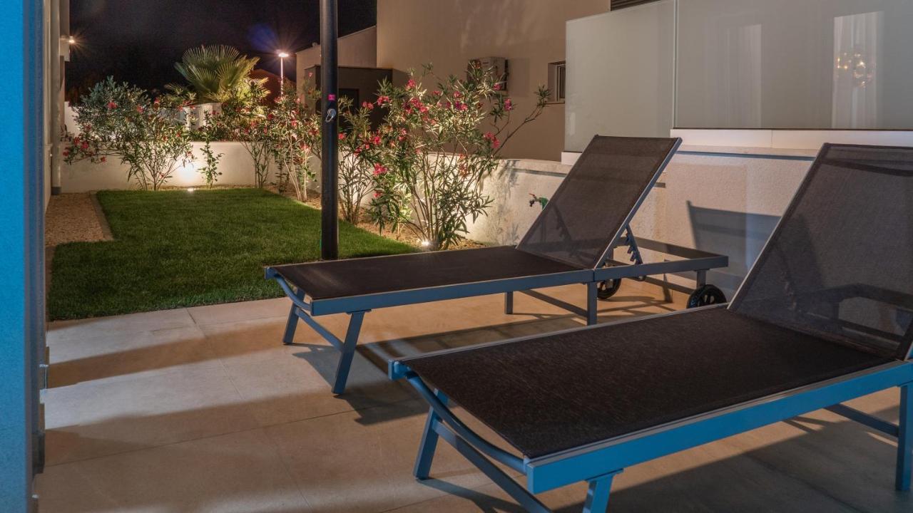 Villa Dea - Dein Rueckzugsort Am Meer Mit Beheiztem Pool Vrsi Ngoại thất bức ảnh