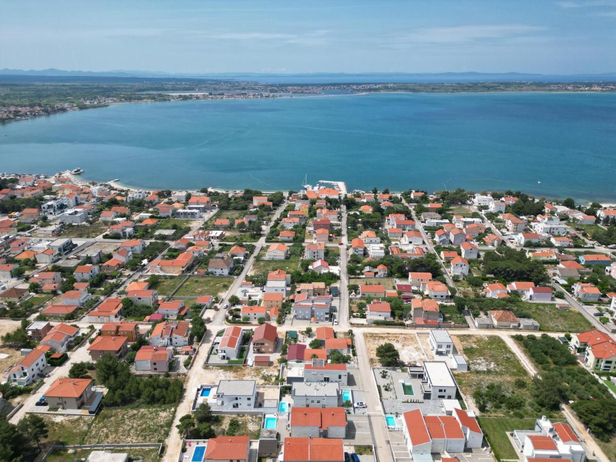 Villa Dea - Dein Rueckzugsort Am Meer Mit Beheiztem Pool Vrsi Ngoại thất bức ảnh